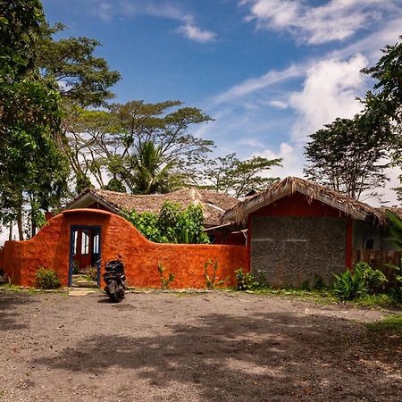 Manulalu B&B Bajawa 외부 사진